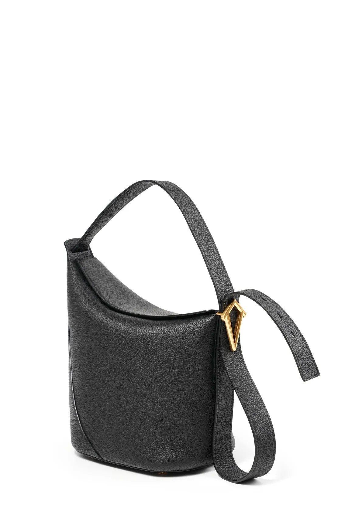 Ease Leather Shoulder Bucket Bag