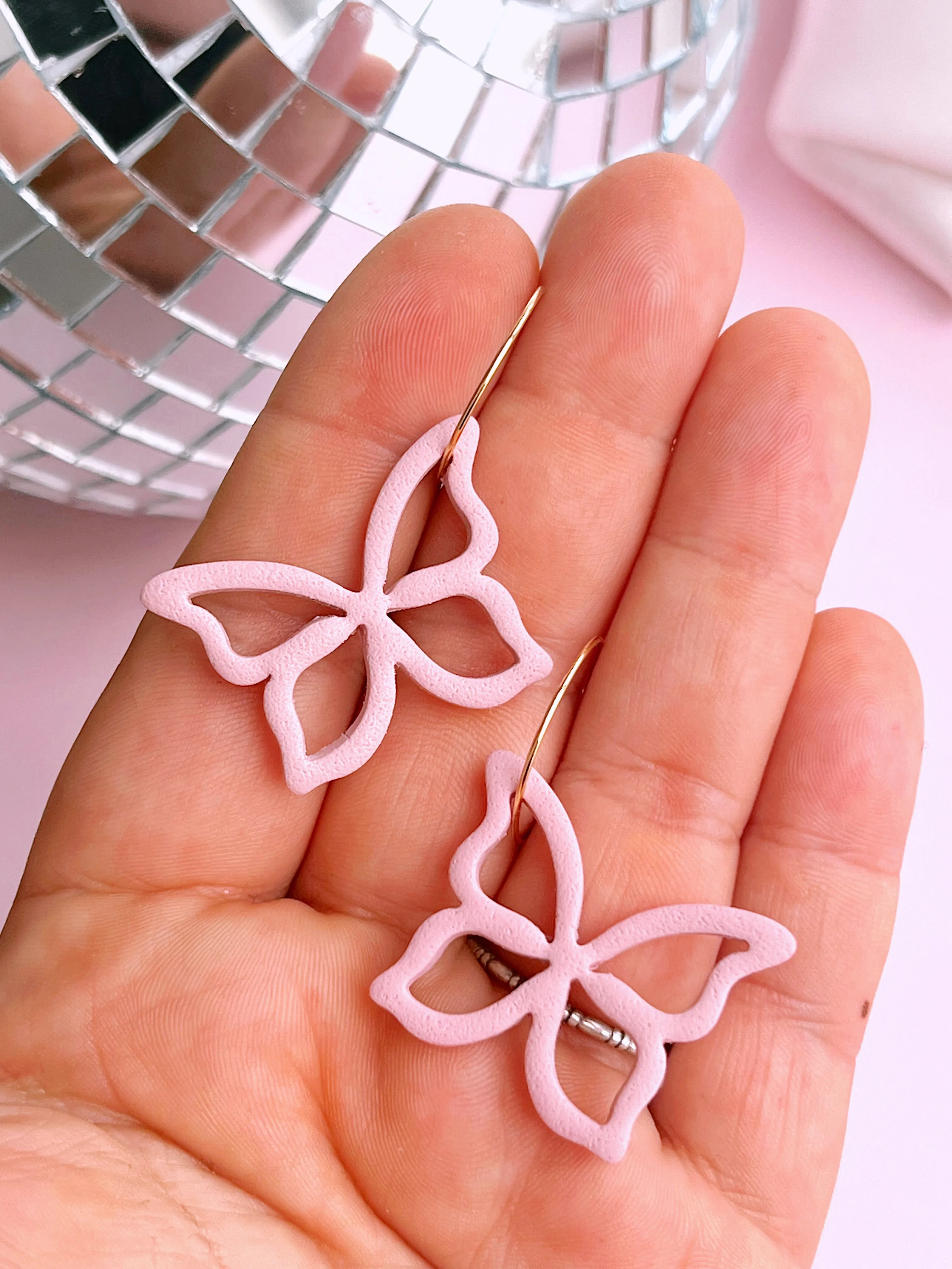 Flutter Butterfly Hoops