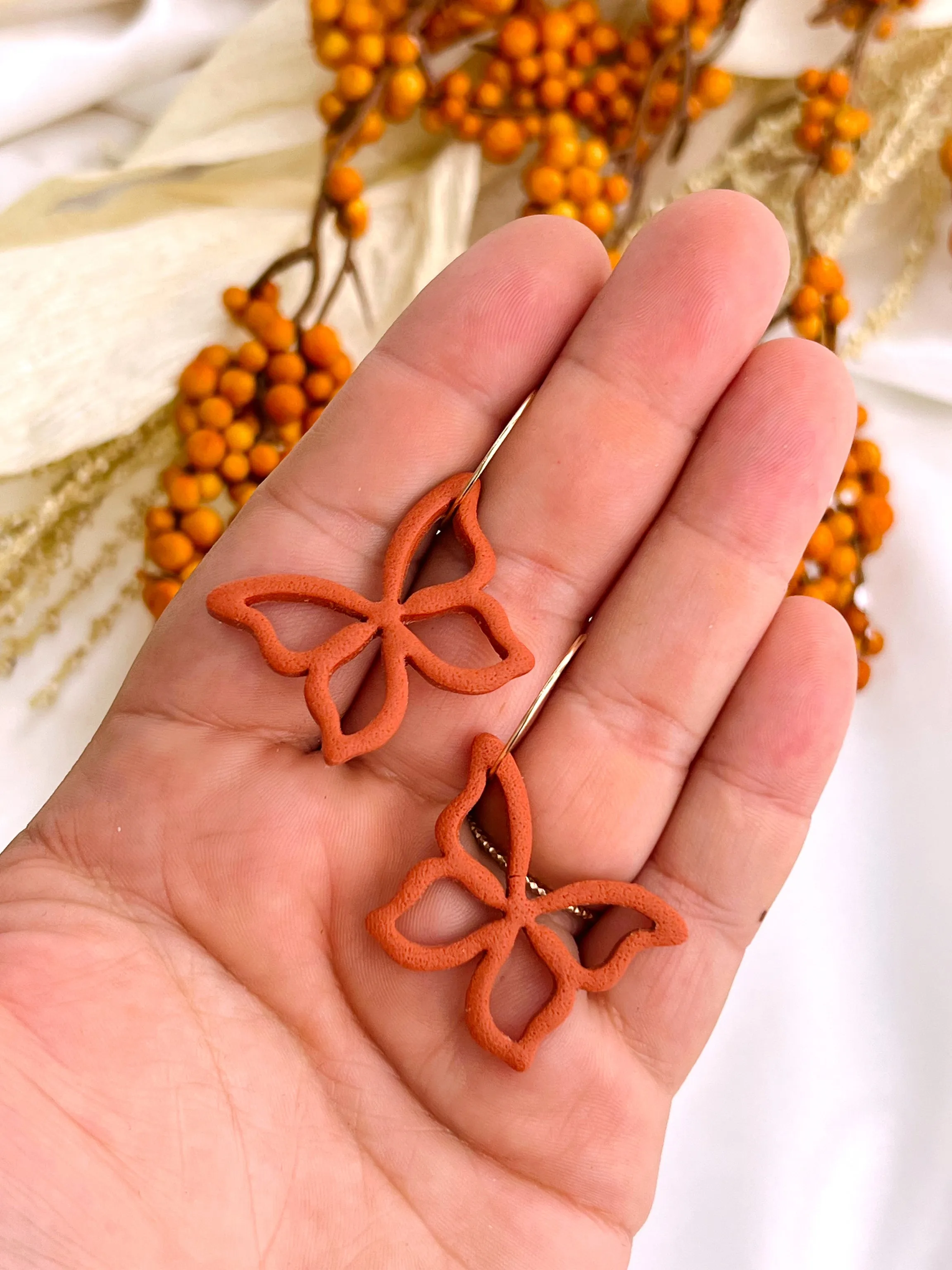 Flutter Butterfly Hoops