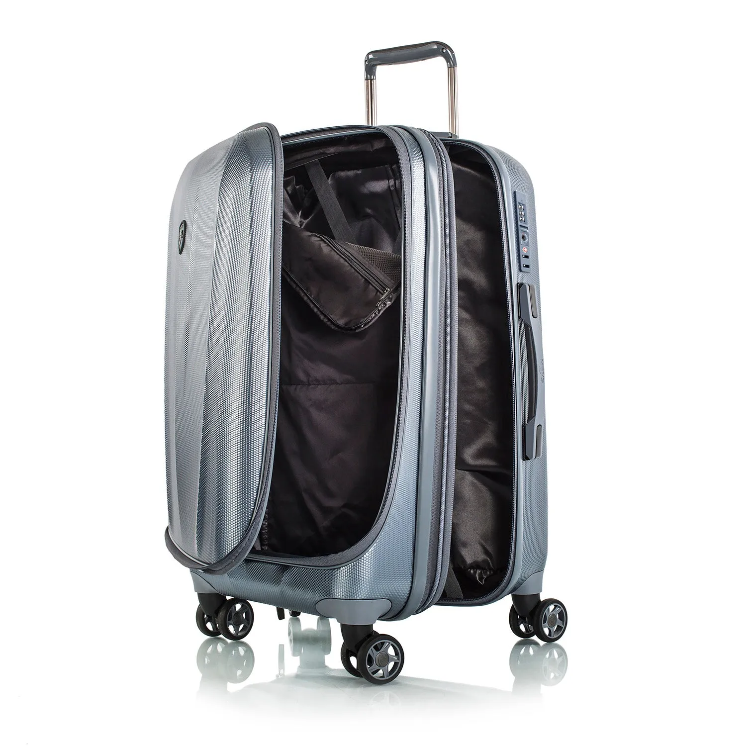 Vantage 26" Smart Access™ Luggage